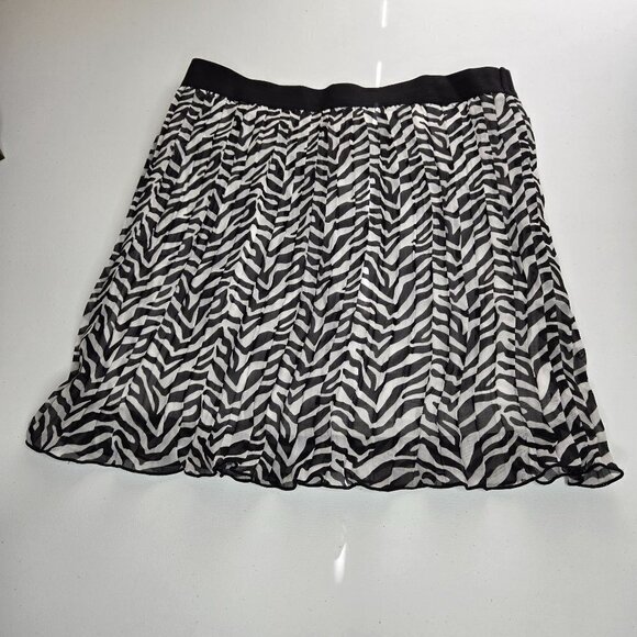 Faded Glory Girls Black and White Zebra Print Short Skirt Size XL 14/16 - Picture 1 of 7